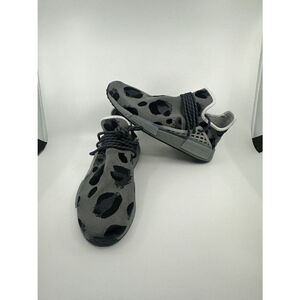 adidas NMD Human Race x Pharrell Hu $220 Men’s Size 9 NMD Animal Print ID1531